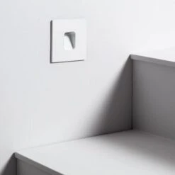 Segnapasso Da Esterno LED 2W Da Incasso A Parete Quadrato Bianco Grasset Bianco Caldo 2700K 50 Mm