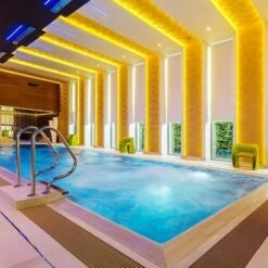 Striscia LED Bianco Caldo 24V 3000K, 5M 8mm Impermeabile IP67 LED A Doppia Fila 2835 Striscia SMD Per Cucina -Negozio al dettaglio Paulmann 89816312 4